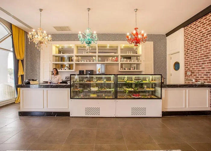 J'Adore Deluxe Hotel & Spa Ultra All Inclusive Side